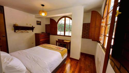 Yauli Apartment | Fundo Venegas & Montoya