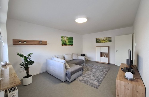 Kaiserslautern Apartment | Furnished 2 Bedroom TLA/TLF Apartment in Kaiserslautern-City