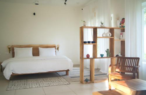 Bir House | FursatGhar