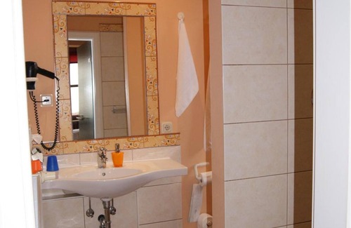 Großbundenbach House | Gästehaus 'Alte Bäckerei' Kaffeehaus