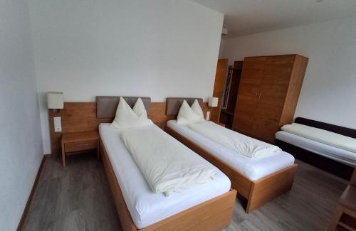 Bad Wimsbach-Neydharting Bed & Breakfast | Gästehaus Watschinger