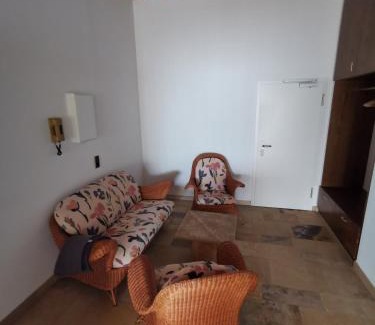 Nuertingen House | Gästehaus Klein