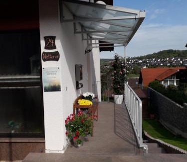 Momlingen Apartment | Gästehaus Natterer - FeWo 2