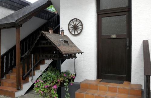 Ruedesheim am Rhein House | Gästehaus Vis-A-Vis