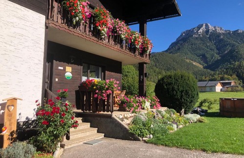 Kernhof House | Gästehaus Wasserburger