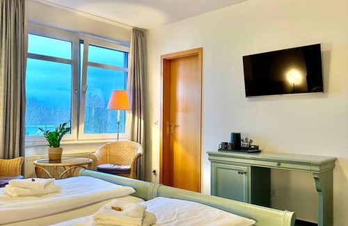 Juliusplate House | Gästehaus Weserblick