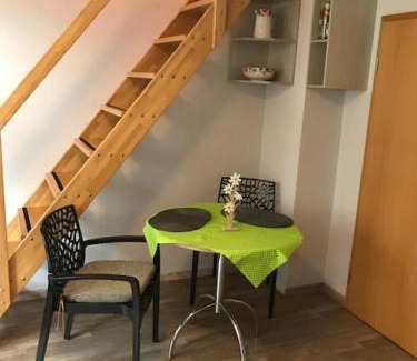 Weissenfels Apartment | Gästewohnung Saaleblick