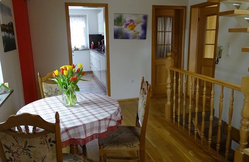 Schirgiswalde-Kirschau House | Gästezimmer & Ferienwohnung Berge