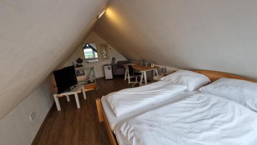 Nordwestliche Außenstadt Apartment | Gästezimmer mit Himmel-Blick 4 Two