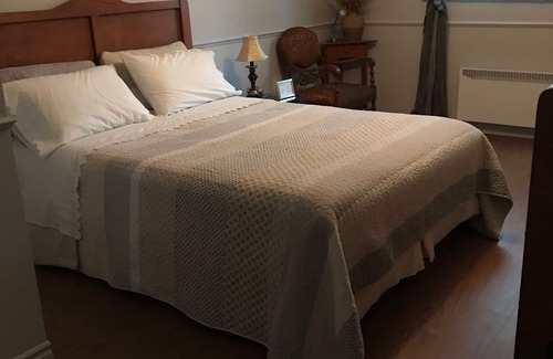 Notre-Dame-du-Portage House | Gîte Chute Couette & Café