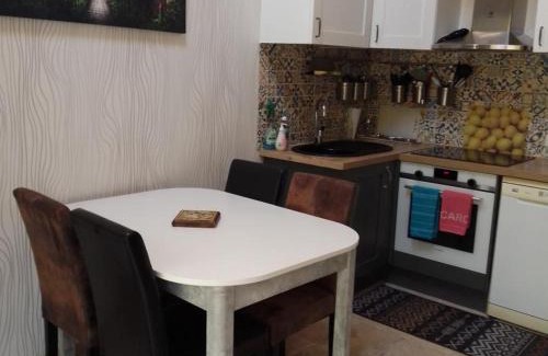 Faverolles-sur-Cher House | Gîte cosy avec piscine chauffée près des sites touristiques et zoo de Beauval - FR-1-491-378