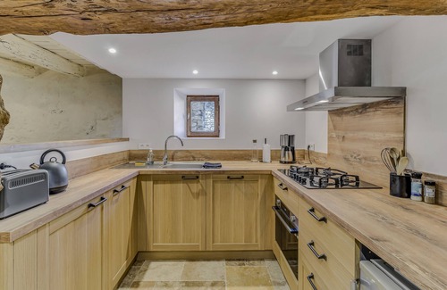 Saint-Leonard House | Gîte de Charme Indépendant Piscine