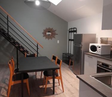 Bologne Apartment | Gîte de la Pierre percée