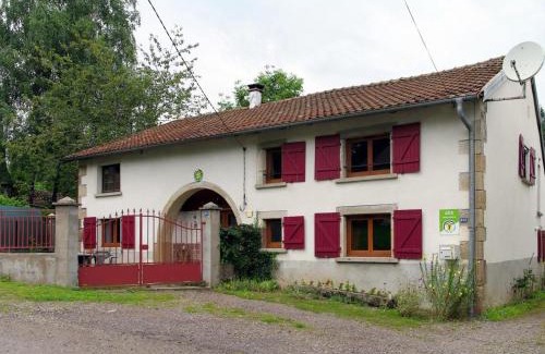 Saint-Bresson House | Gîte paisible dans ancienne ferme comtoise avec animaux acceptés - FR-1-583-416