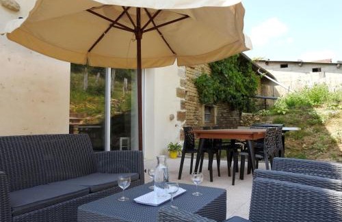 Dommartin-le-Franc House | Gîte rénové 3 chambres avec cour et terrasse, proche musée et voie verte vers le lac du Der - FR-1-611-63