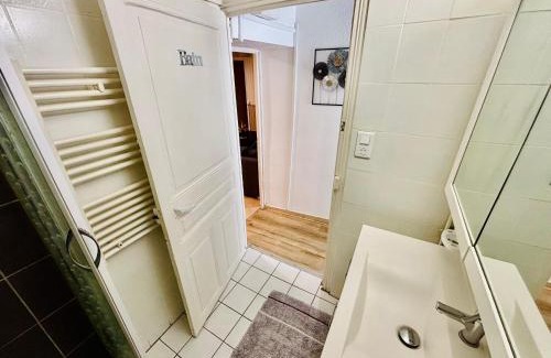 Le Breuil Apartment | Gîtes Montvaltin - 90m2, RDC, 3 chambres & cuisine