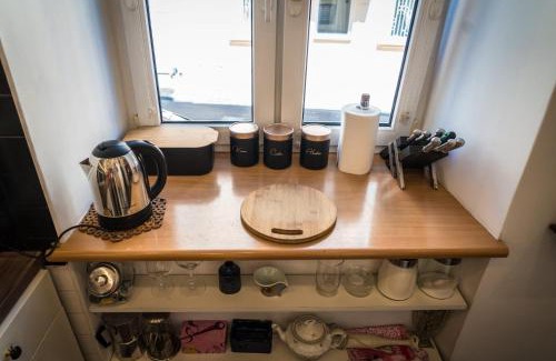 Srodmiescie Apartment | Górna Royal Red Apartment