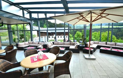 Fladnitz an der Teichalm Hotel | G.H. Knoll "Proellhofer" Cafe Bar Hills