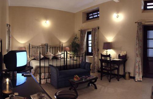 Gajner Hotel | Gajner Palace-Heritage by HRH Group of Hotels