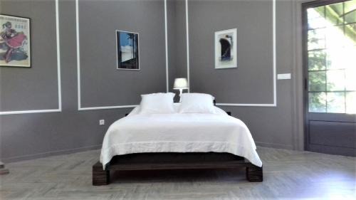 Fenais da Luz Apartment | Gala Da Vittoria