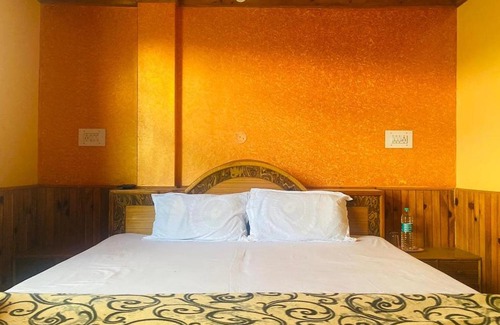 Kufri House | Galaxy Inn by StayApart