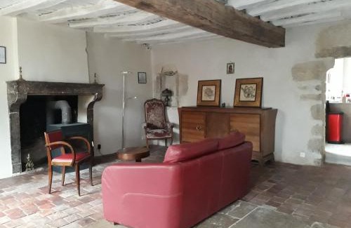 Vezelay House | Galerie Benjamine