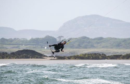 Bryngwran House | Gamekeepers Cottage