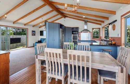 Baylys Beach House | Games room, 250mtrs to beach, spacious, comfy beds