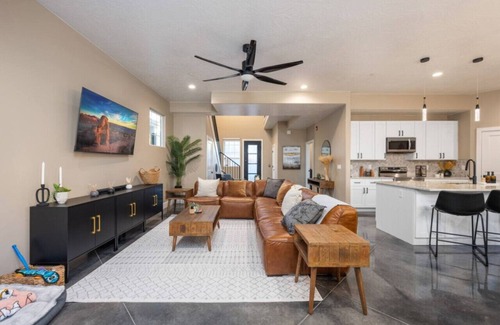 Hurricane House | Gaming, Pool, Relaxing, and Memories are all made at After Dune Delight!
