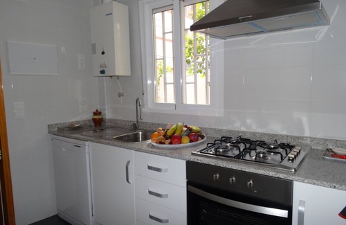 Grao de Gandia Ski Chalet | Gandia: Casa con jardín