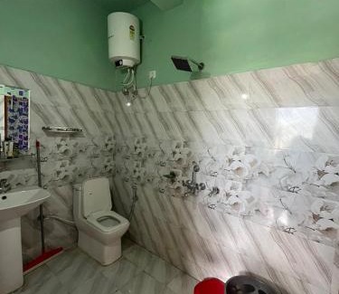 Uttarkashi Apartment | Ganga bhagirathi lake view