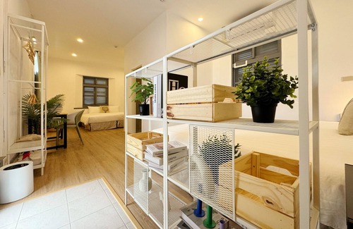 Qingshui District Hotel | Gaomei Lighthouse