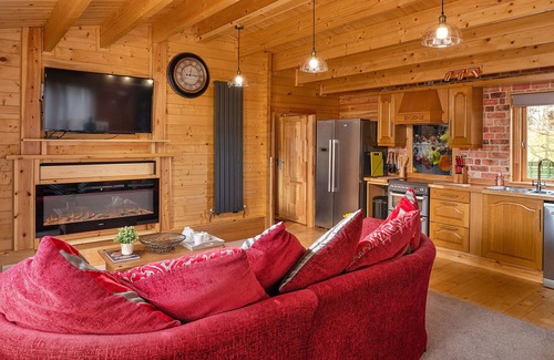 Craven Arms Cottage | Garden Lodge