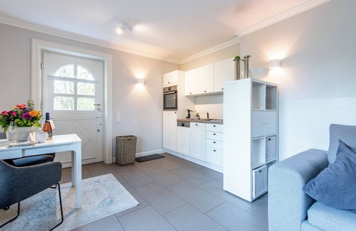 Archsum Apartment | Garden. Nature. Stylish.