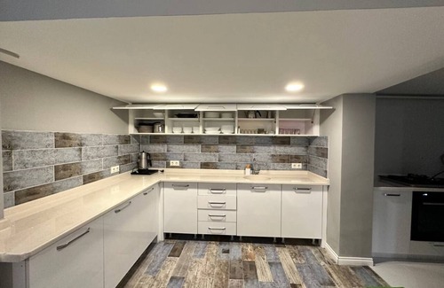 Nilufer Villa | Garden Villa with Green Shutters Spacious with Charming in Bursa