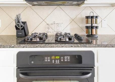 Klein Villa | Gardenias By The Pool. Spacious 5-bedroom house with private pool, yoga room/playroom, and SPA. Vibrant Accommodation!