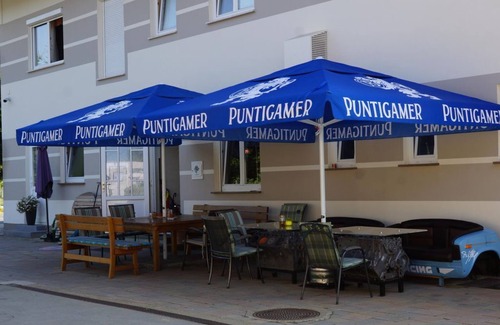 Radochen House | Gasthaus Gert Röck e.U. - Double room, shower, WC, balcony