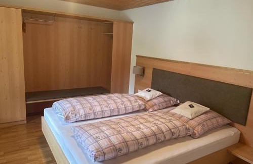 Obermunstertal House | Gasthaus Sonne