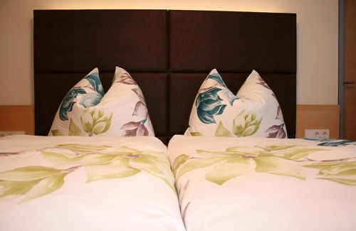 Kollmitzberg House | Gasthof Alpenblick