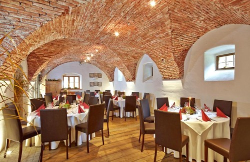 Ardagger Markt Hotel | Gasthof Hotel Schiffsmeisterhaus