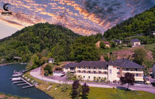 Sankt Martin im Muehlkreis Hotel | Gasthof - Landhotel Ernst