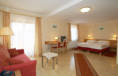 Sankt Corona am Wechsel House | Gasthof-Pension Ödenhof