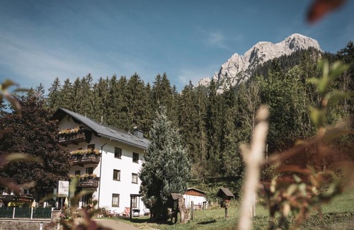 Johnsbach House | Gasthof - Pension Ödsteinblick
