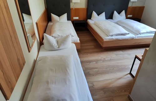 Rofingen House | Gasthof Zahler