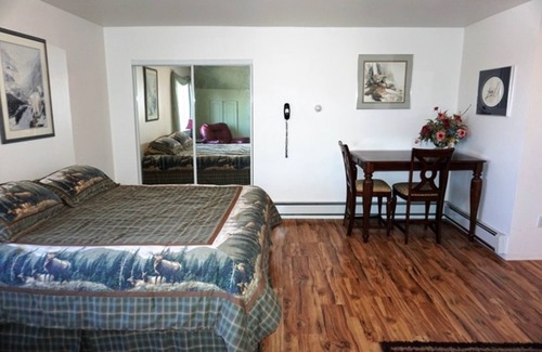 Gateway Bed & Breakfast | Gateway Overlook