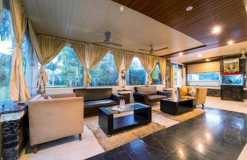 Lake Pichola Hotel | Gazebo by Vedic Vista