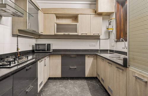 Malviya Nagar Hotel | Geet of Akama Stays