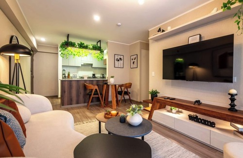 Surquillo Apartment | Geko | Tropicana 1BR near the Financial Center