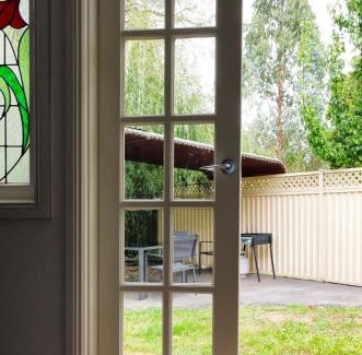 Gellibrand House | Gellibrand Gallery Accommodation