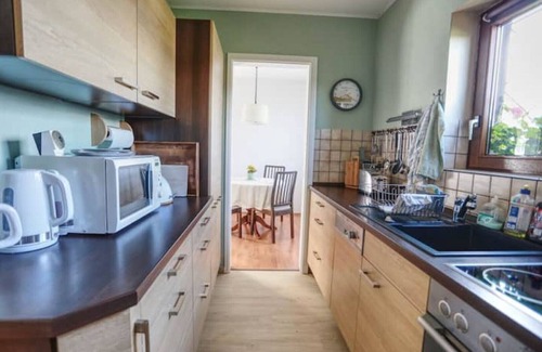 Ilmenau Apartment | Gemütliche Ferienwohnung Elena 80m2, Terrasse, Garten, Parkplatz